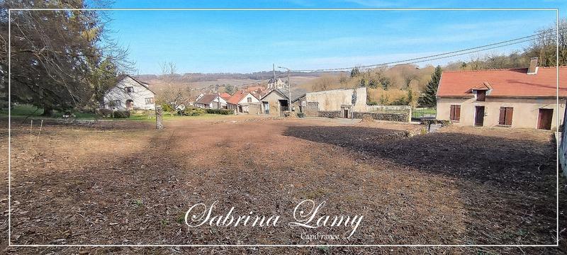 Terrain constructible - 1 676 m²