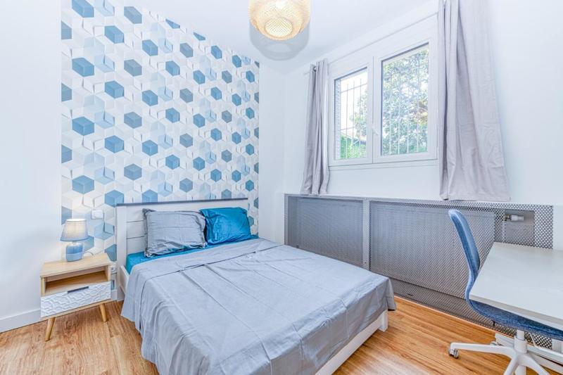 Chambre - 14 m² - 1 pièce