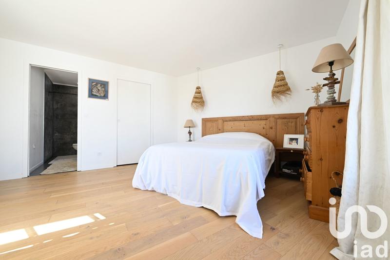 Maison - 137 m² - 4 pièces