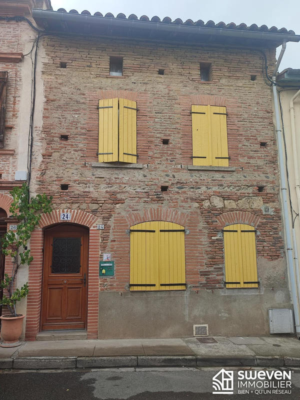 Maison - 90 m² - 4 pièces