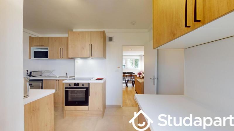 Chambre - 9 m² - 1 pièce