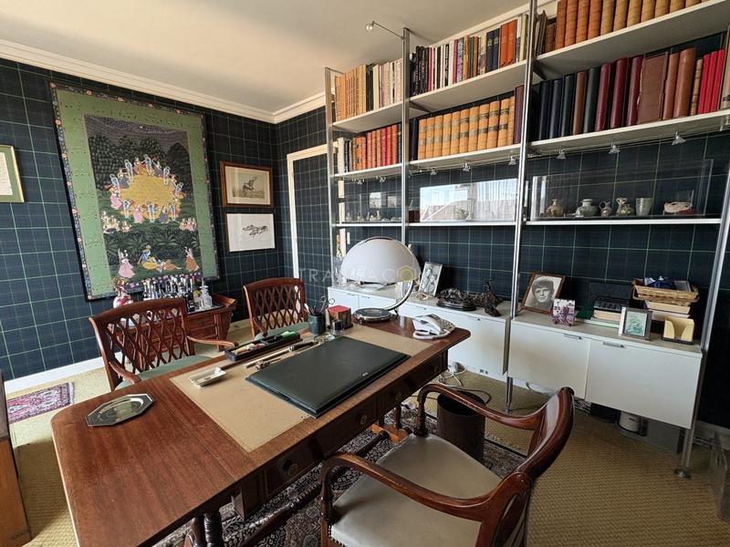 Appartement - 173 m² - 7 pièces