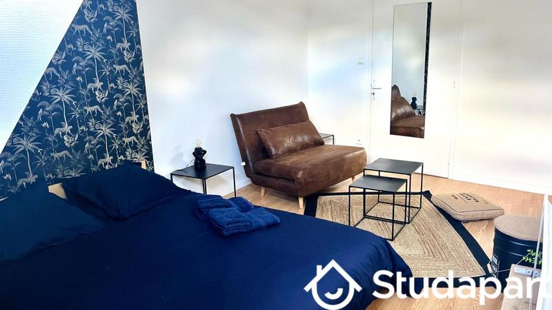 Chambre - 17 m² - 1 pièce