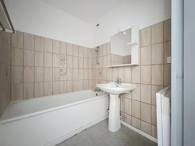 Appartement - 56 m² - 2 pièces