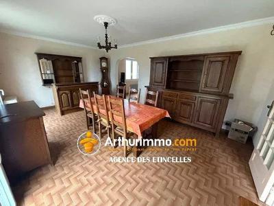 Maison - 90 m² - 3 pièces