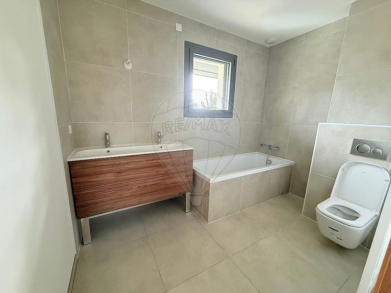 Maison - 103 m² - 4 pièces