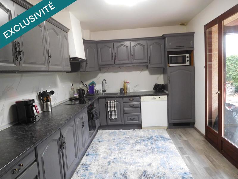 Maison - 110 m² - 6 pièces