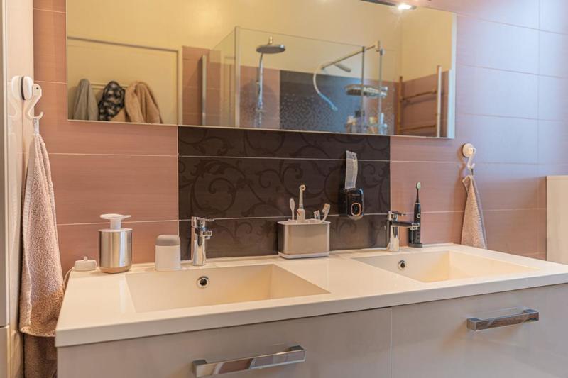 Maison - 194 m² - 7 pièces