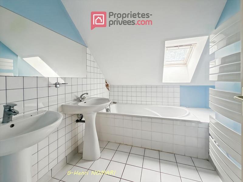 Maison - 140 m² - 7 pièces