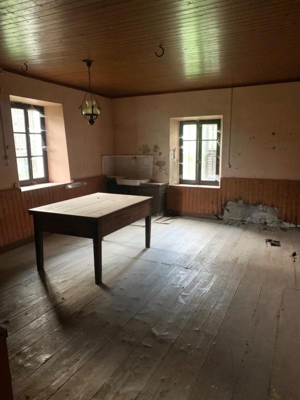 Maison - 150 m² - 2 pièces