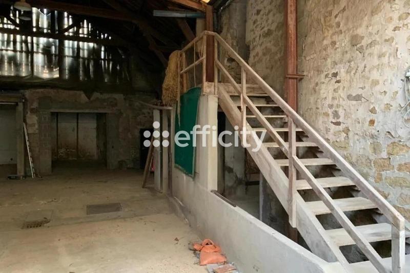 Maison - 180 m² - 8 pièces