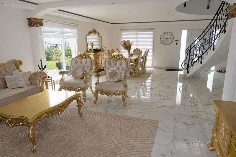 Maison d'architecte - 185 m² - 7 pièces