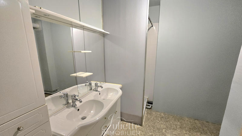 Maison - 107 m² - 6 pièces