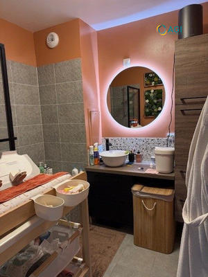 Appartement - 64 m² - 3 pièces