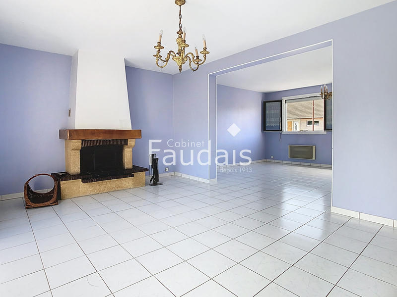 Maison - 131 m² - 6 pièces