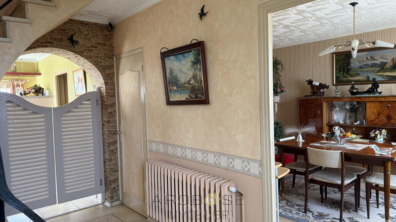 Maison - 105 m² - 5 pièces