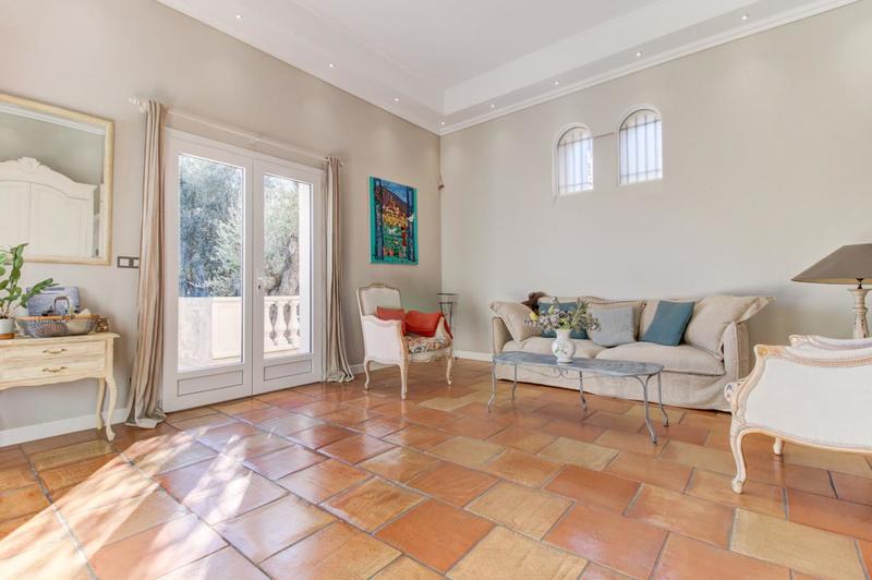 Maison - 104 m² - 4 pièces