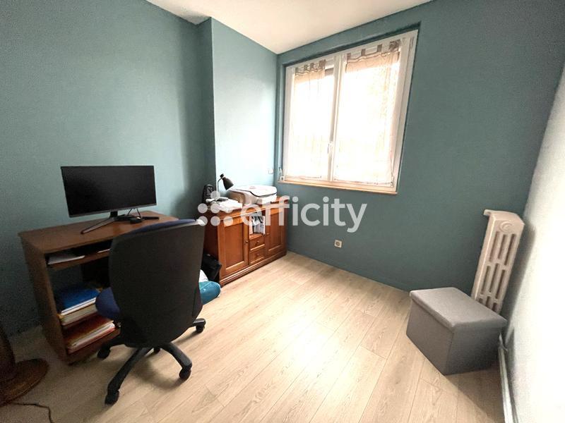 Appartement ancien - 61 m² - 3 pièces