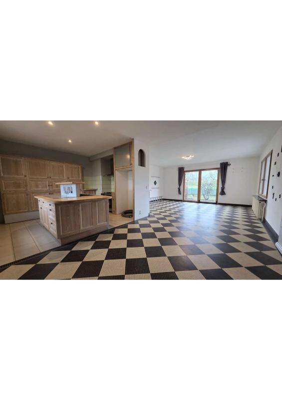 Maison - 151 m² - 6 pièces