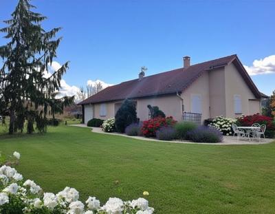 Maison - 135 m² - 4 pièces