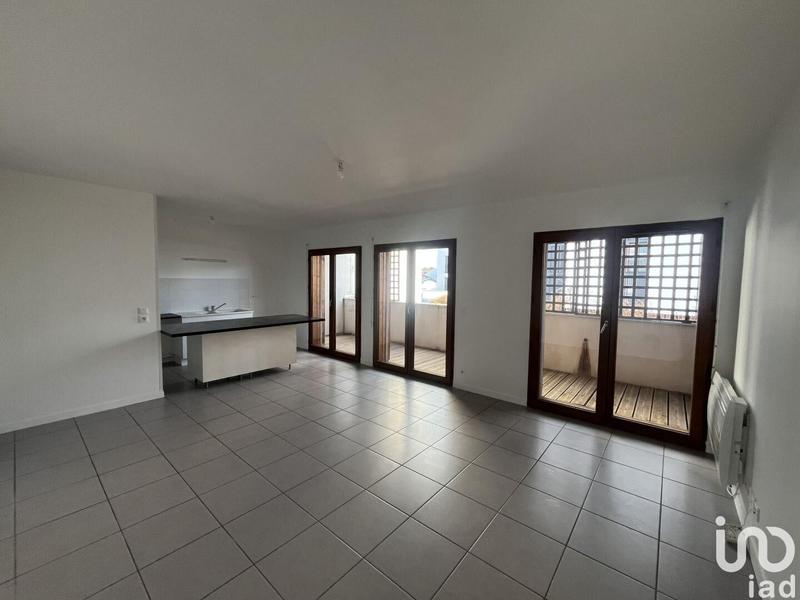 Appartement - 70 m² - 3 pièces