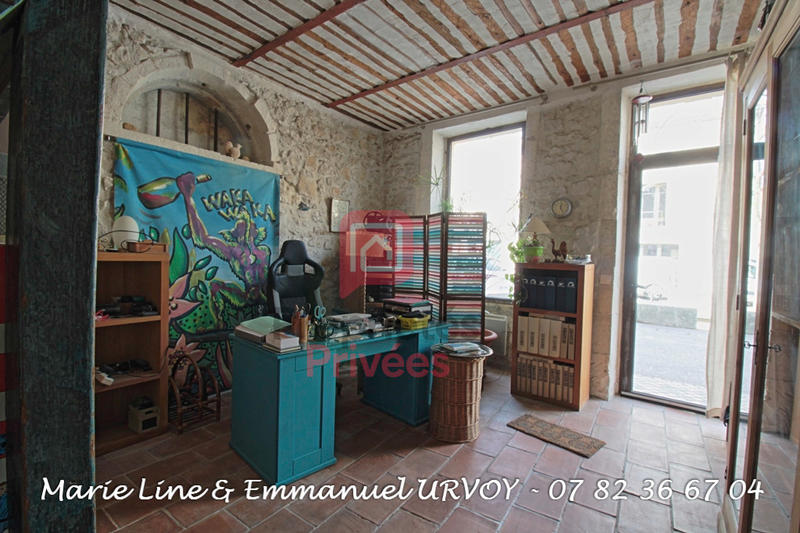 Maison - 142 m² - 7 pièces