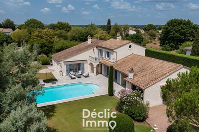 Maison - 290 m² - 7 pièces