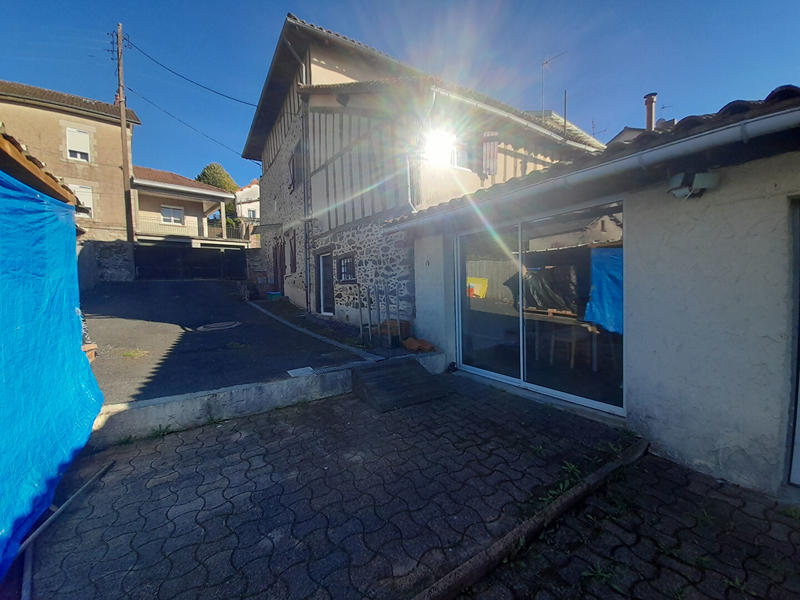 Maison - 110 m² - 6 pièces