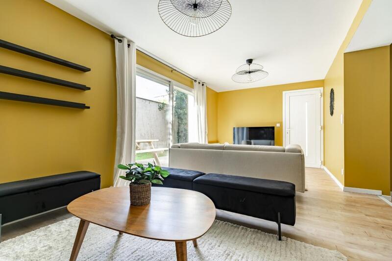 Chambre - 11 m² - 1 pièce