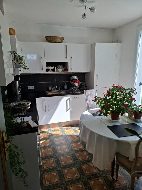 Maison - 90 m² - 6 pièces