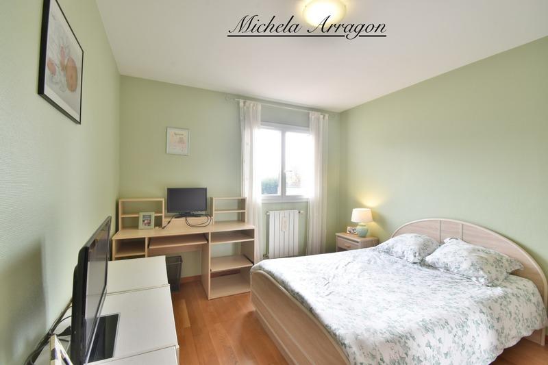 Maison - 188 m² - 9 pièces