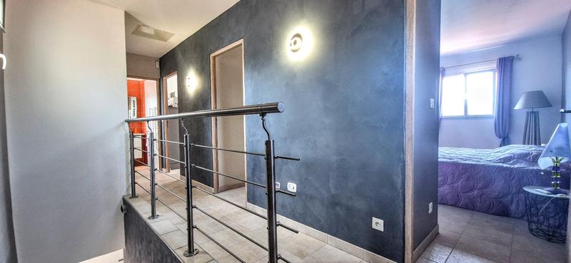 Maison - 188 m² - 7 pièces