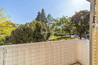 Appartement - 185 m² - 6 pièces