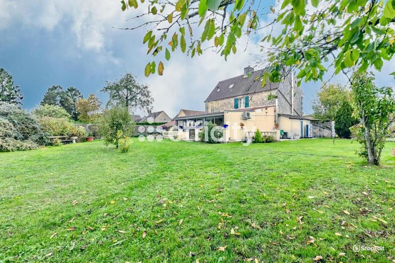 Maison - 165 m² - 7 pièces