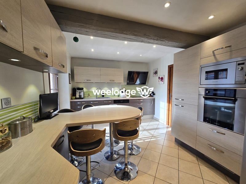 Maison ancienne - 153 m² - 7 pièces