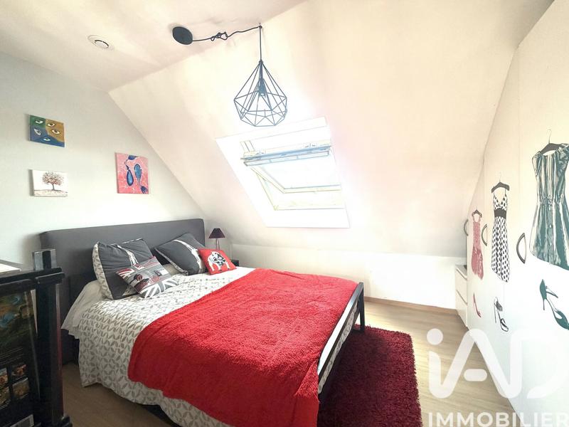 Maison - 187 m² - 9 pièces