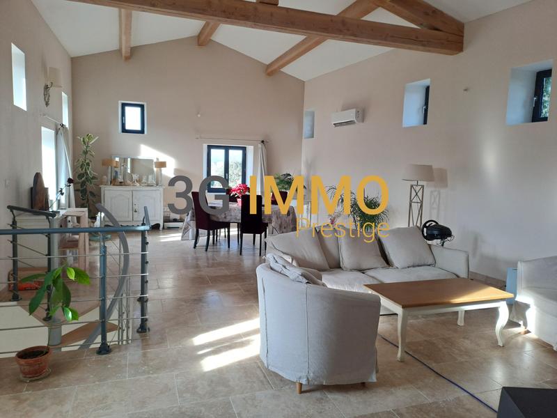 Corps de ferme - 198 m² - 9 pièces