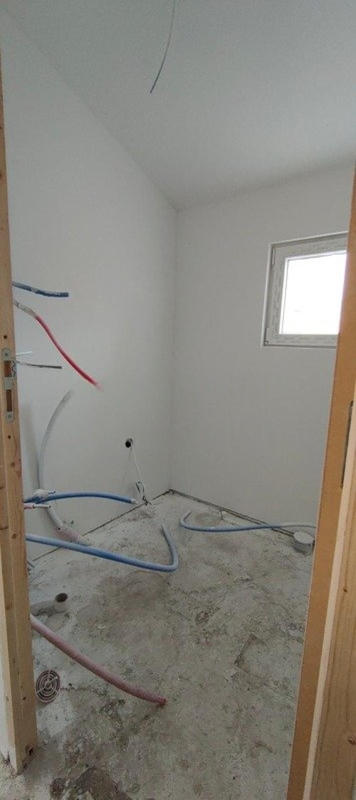 Maison - 101 m² - 8 pièces