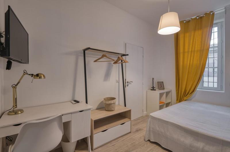 Maison - 187 m² - 10 pièces