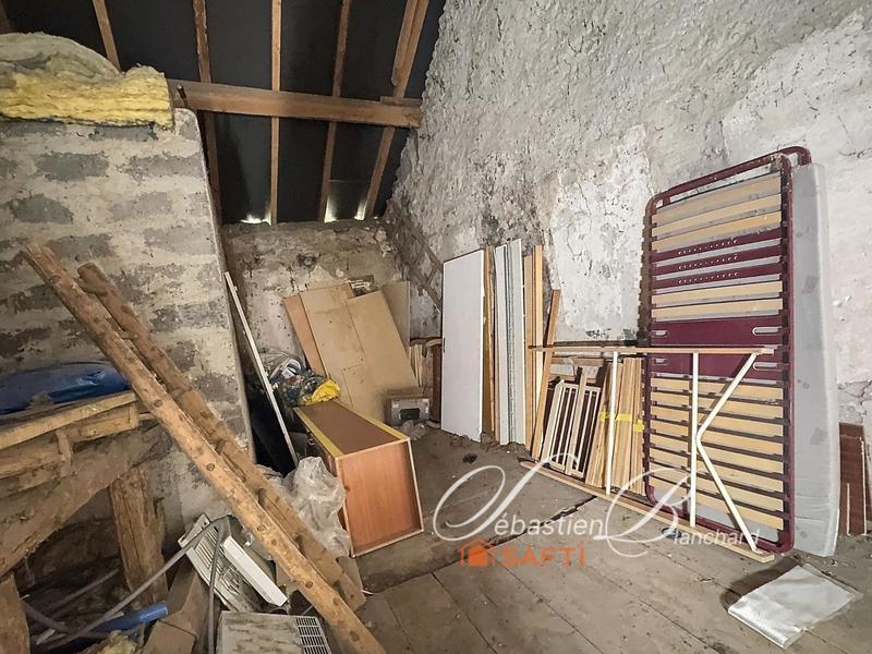 Maison - 87 m² - 5 pièces