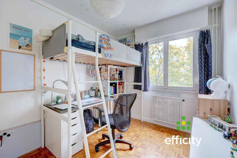 Appartement - 85 m² - 4 pièces