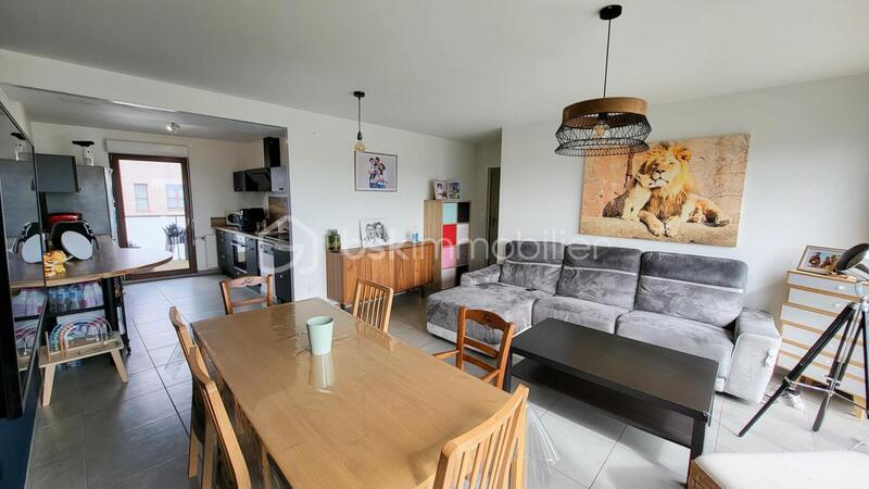 Appartement - 84 m² - 4 pièces