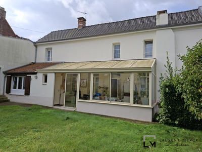 Maison - 157 m² - 1 pièce