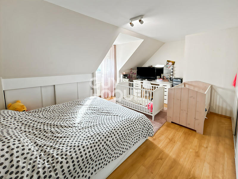 Maison - 110 m² - 6 pièces