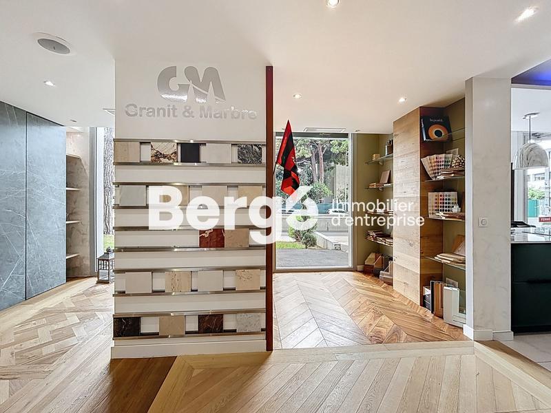 Local commercial - 180 m²