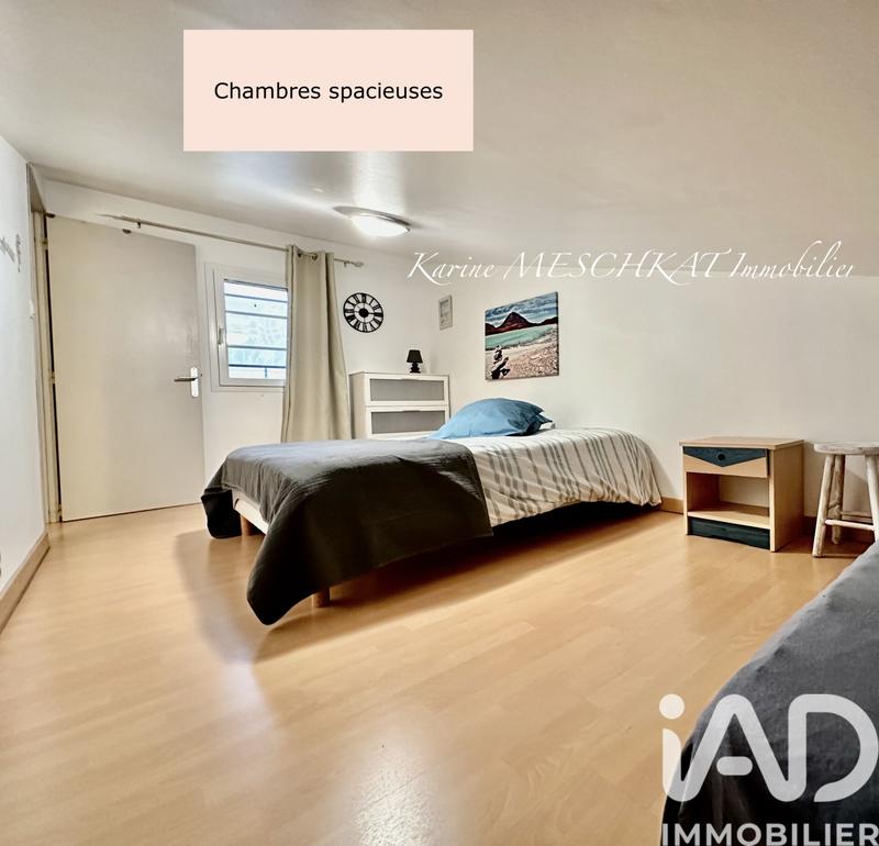 Maison - 360 m² - 21 pièces