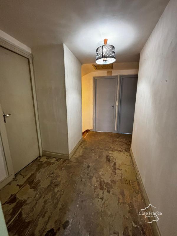 Maison de village - 130 m² - 8 pièces