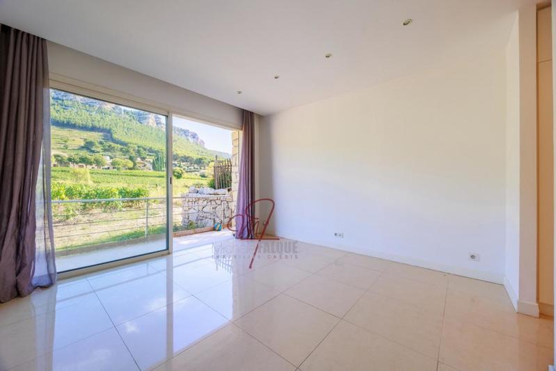 Villa - 245 m² - 5 pièces