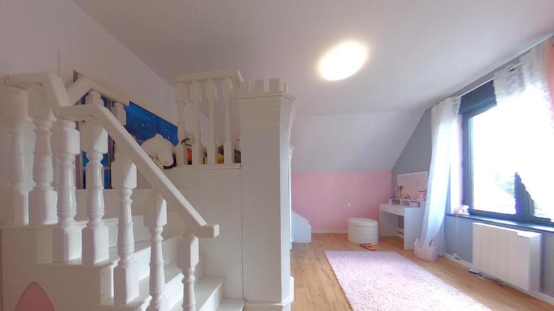 Maison - 170 m² - 4 pièces