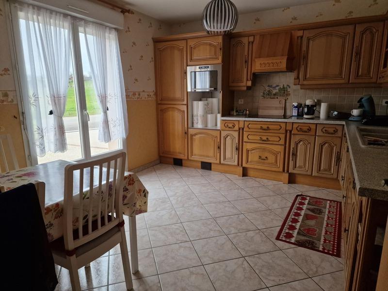 Maison - 200 m² - 6 pièces